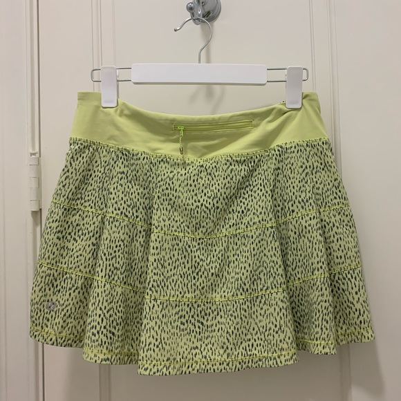 SOLD💛BNWOT ⭐️ LULULEMON PACE RIVAL SKIRT/SKORT LIME/YELLOW/GRAY DOTS-SIZE 6 REG - Picture 10 of 12